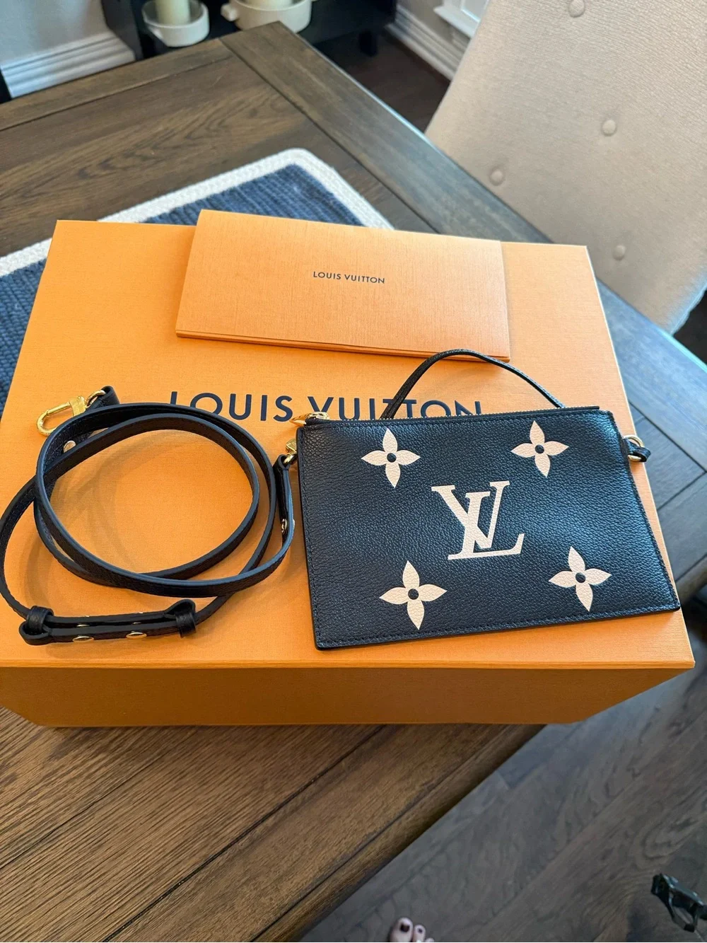 Louis Vuitton Black Monogram Neo Noe